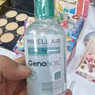 محلول پاک کننده ارایش ژنو بایوتیک (سبز)  مناسب پوستهای خشگ وحساس صورت ولب ودورچشم میسلاواتر