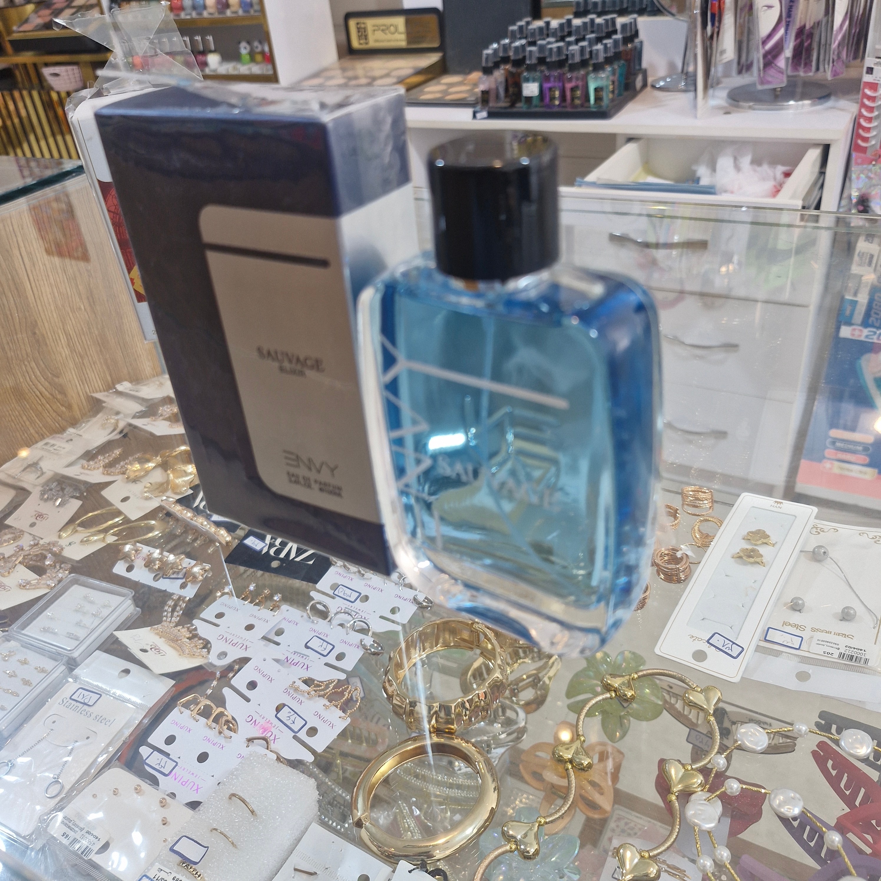 ادکلن انوی ساواج sAUVAGE