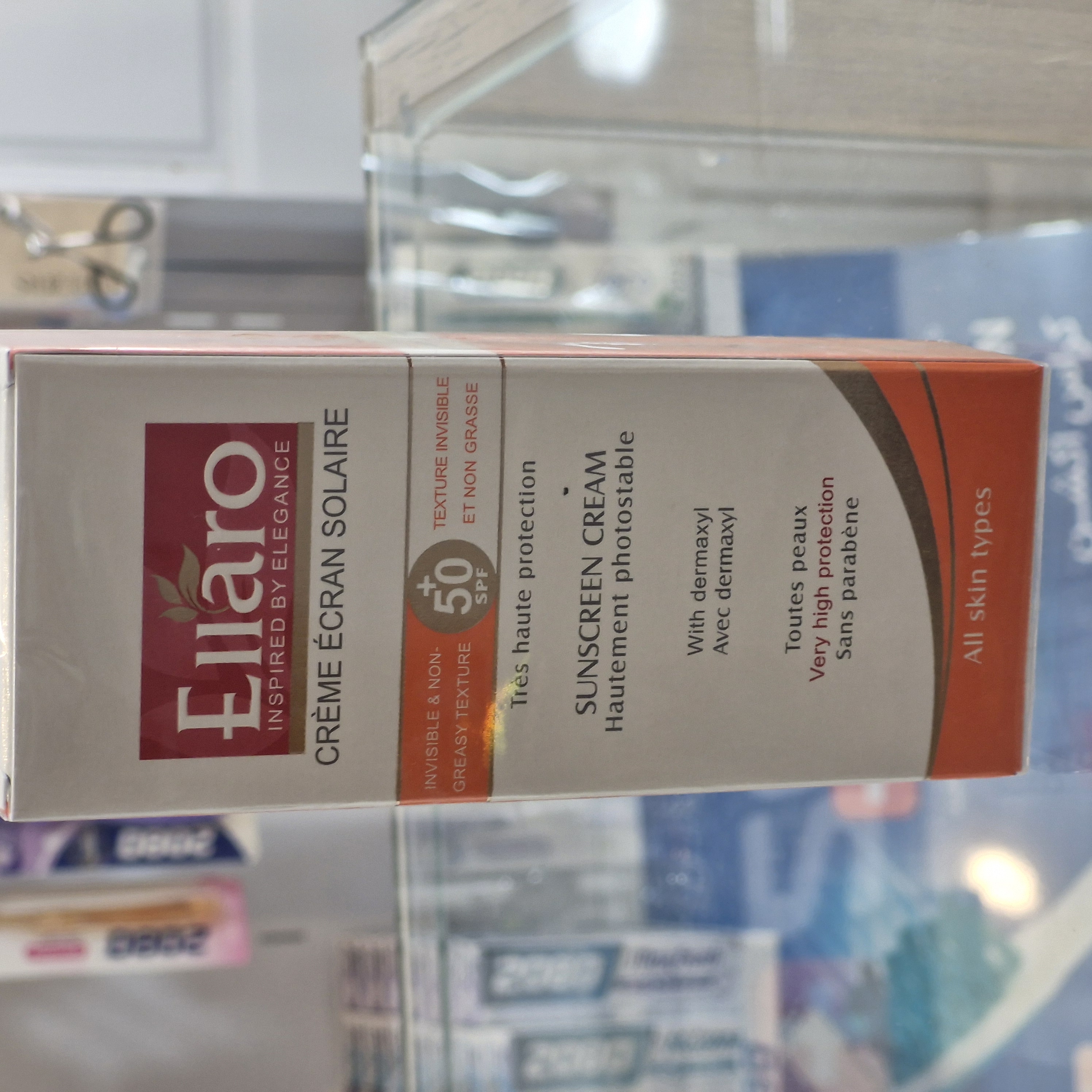 کرم ضد آفتاب الارو برای انواع پوست(بی رنگ)50spf