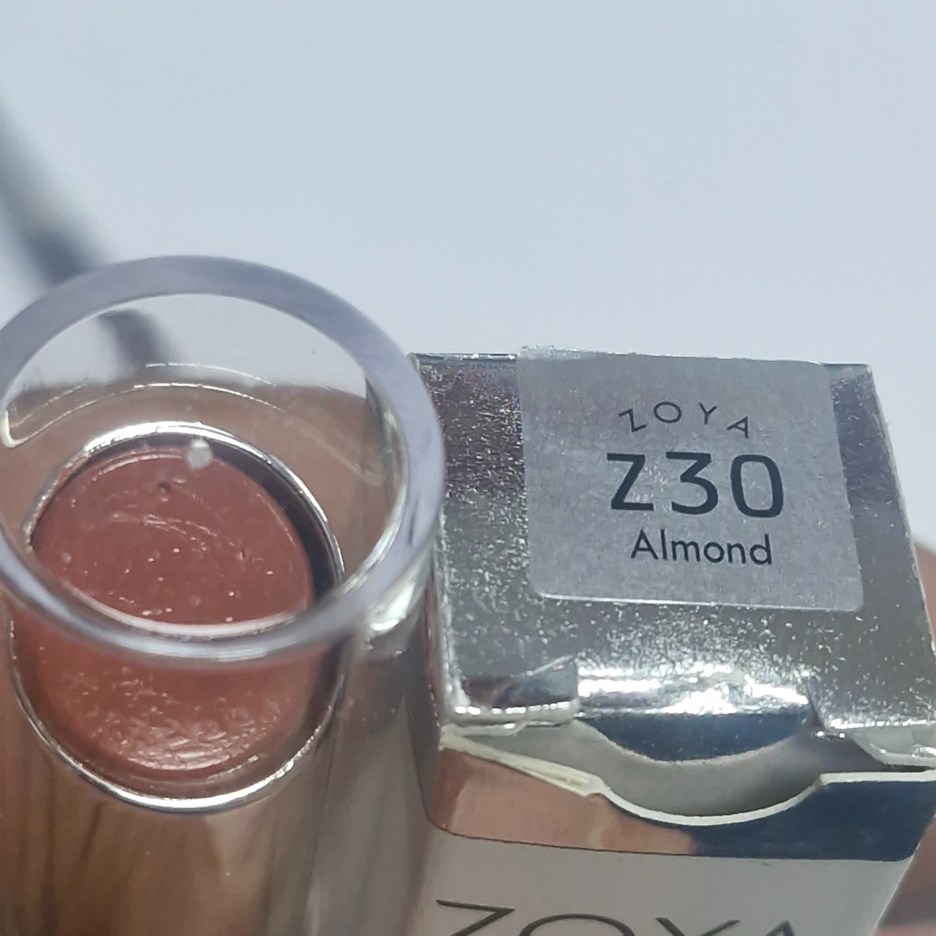 رژ لب جامدZOYA زویاشمارهZ21وZ23وZ30وZ31وZ34وZ36پرفروش