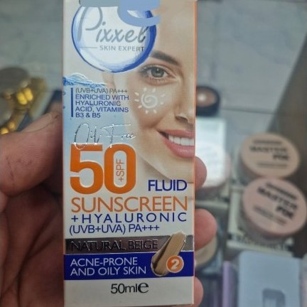ضدآفتاب رنگ بژ طبیعی مناسب پوستهای چرب و مختلط spf50پیکسل